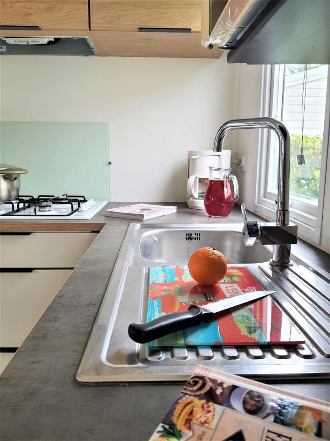 Hotel Camping Le Clos Des Pins Saint-Hilaire-de-Riez Esterno foto
